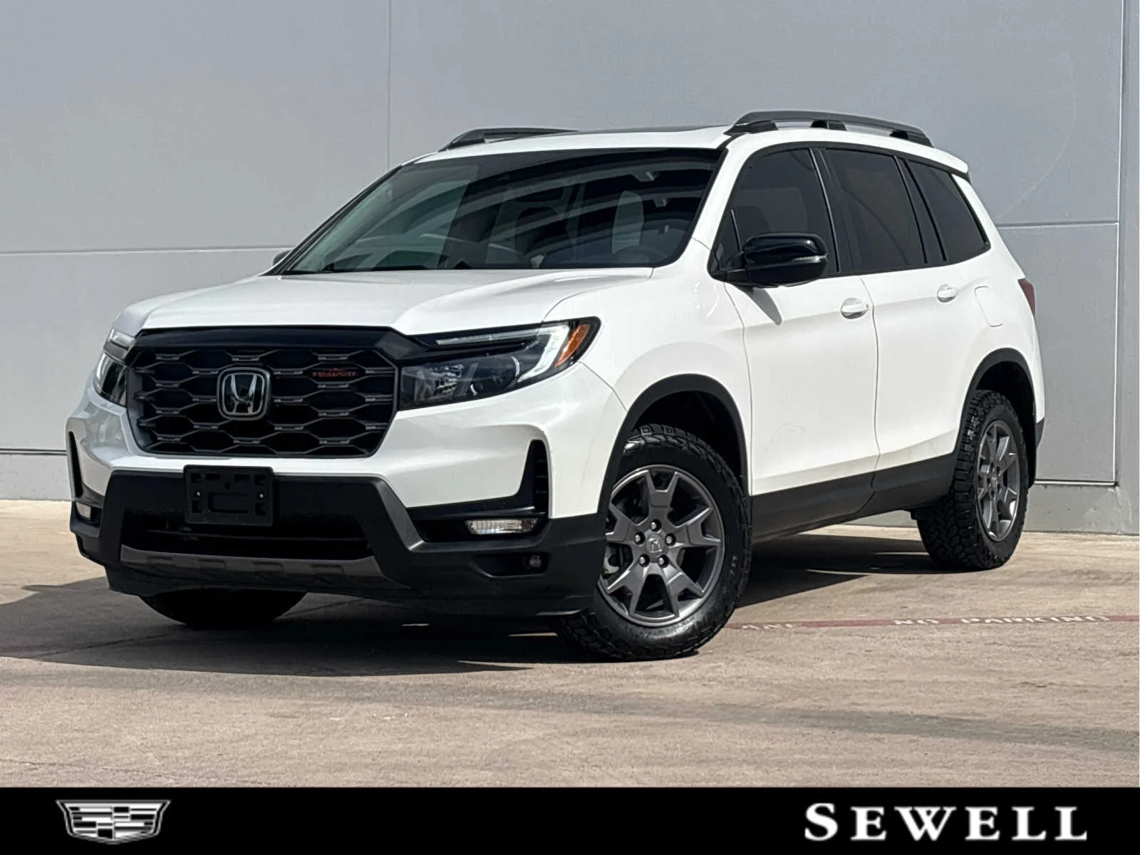 2024 Honda Passport 3.5 TrailSport 4WD Auto's photo