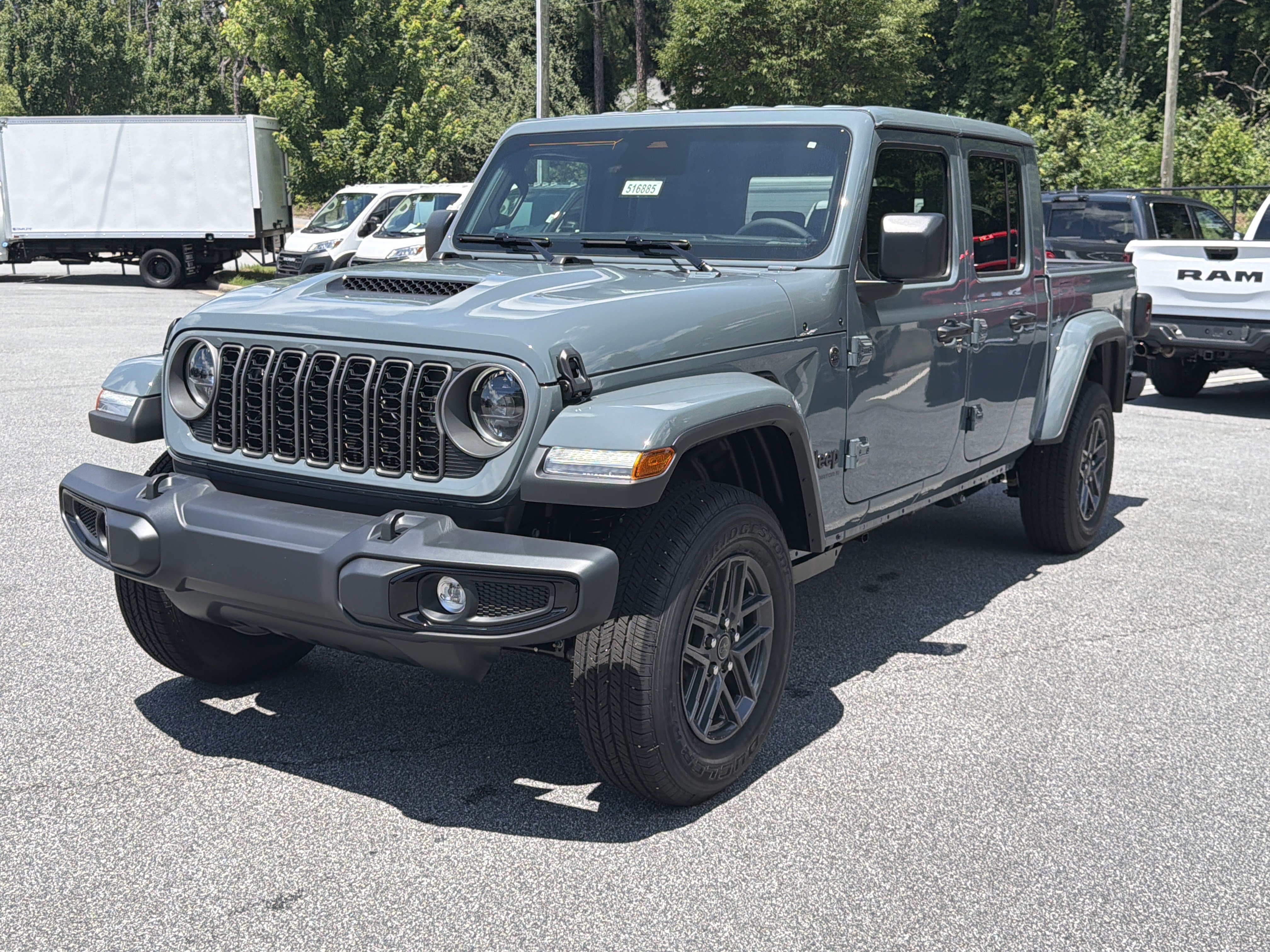 New 2026 Anvil Clear-Coat Exterior Paint Jeep Sport S image 3