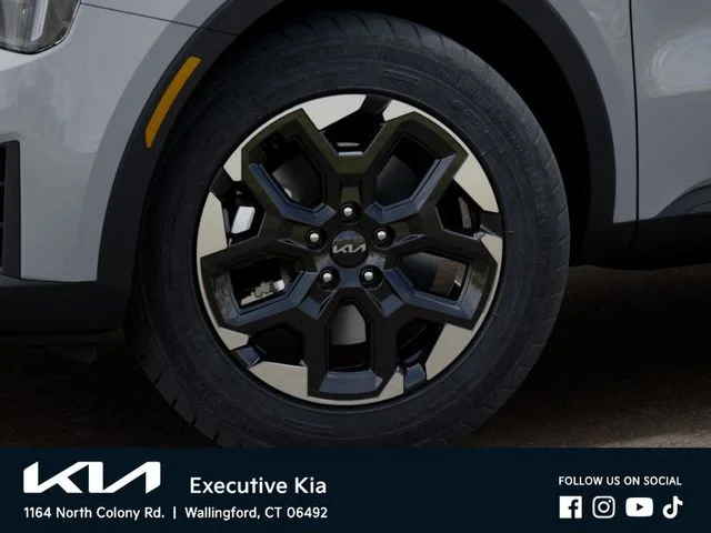 New 2026 Gray Kia S image 9