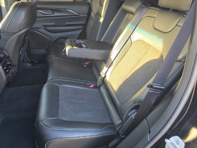 Certified Used 2024 Diamond Black Crystal Pearlcoat Jeep Altitude image 35