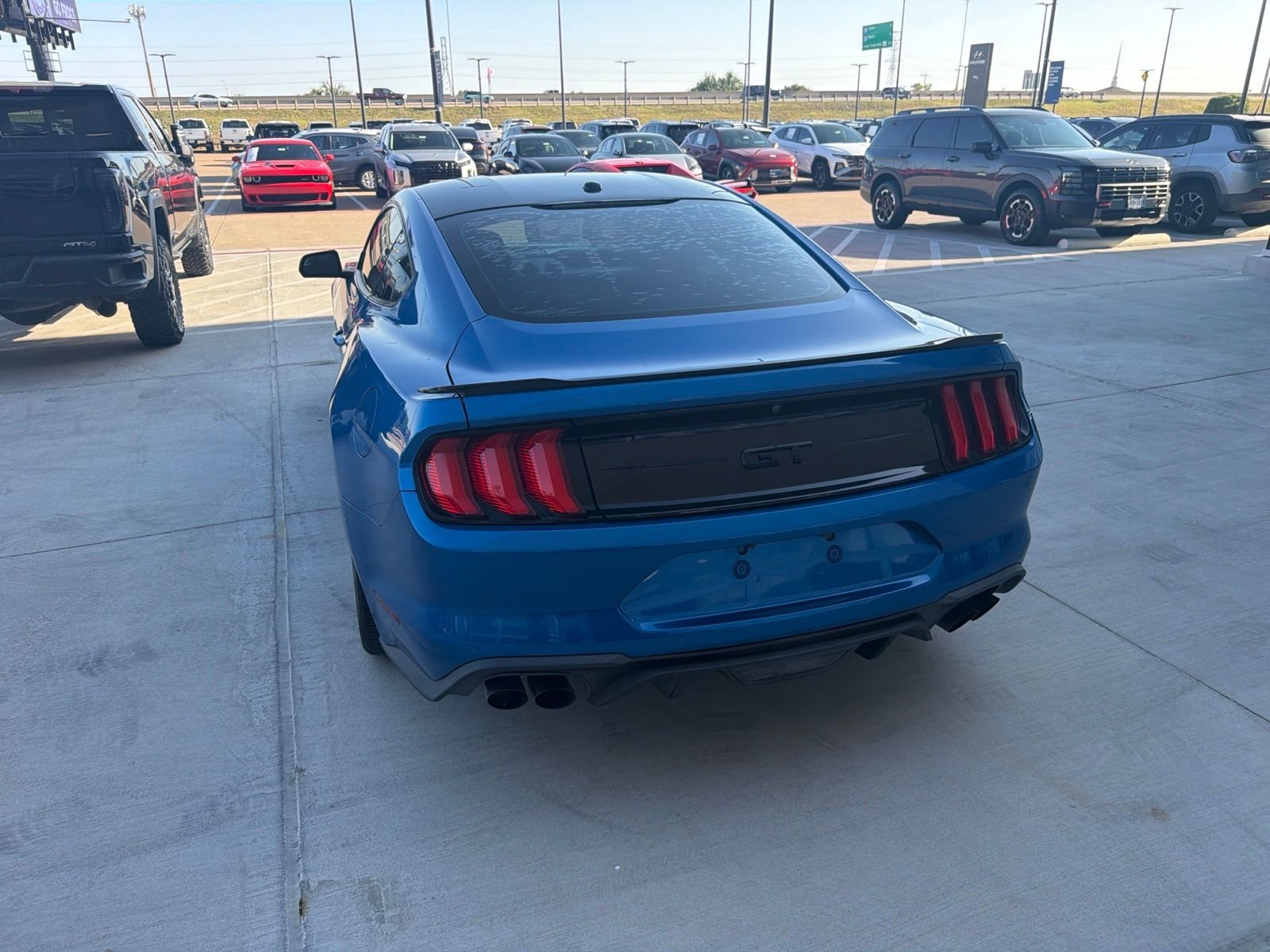Used 2019 Velocity Blue Metallic Ford GT image 7
