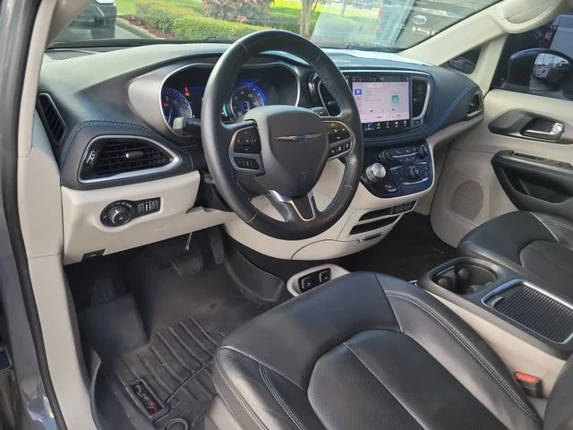 Used 2021 White Chrysler Touring L image 19
