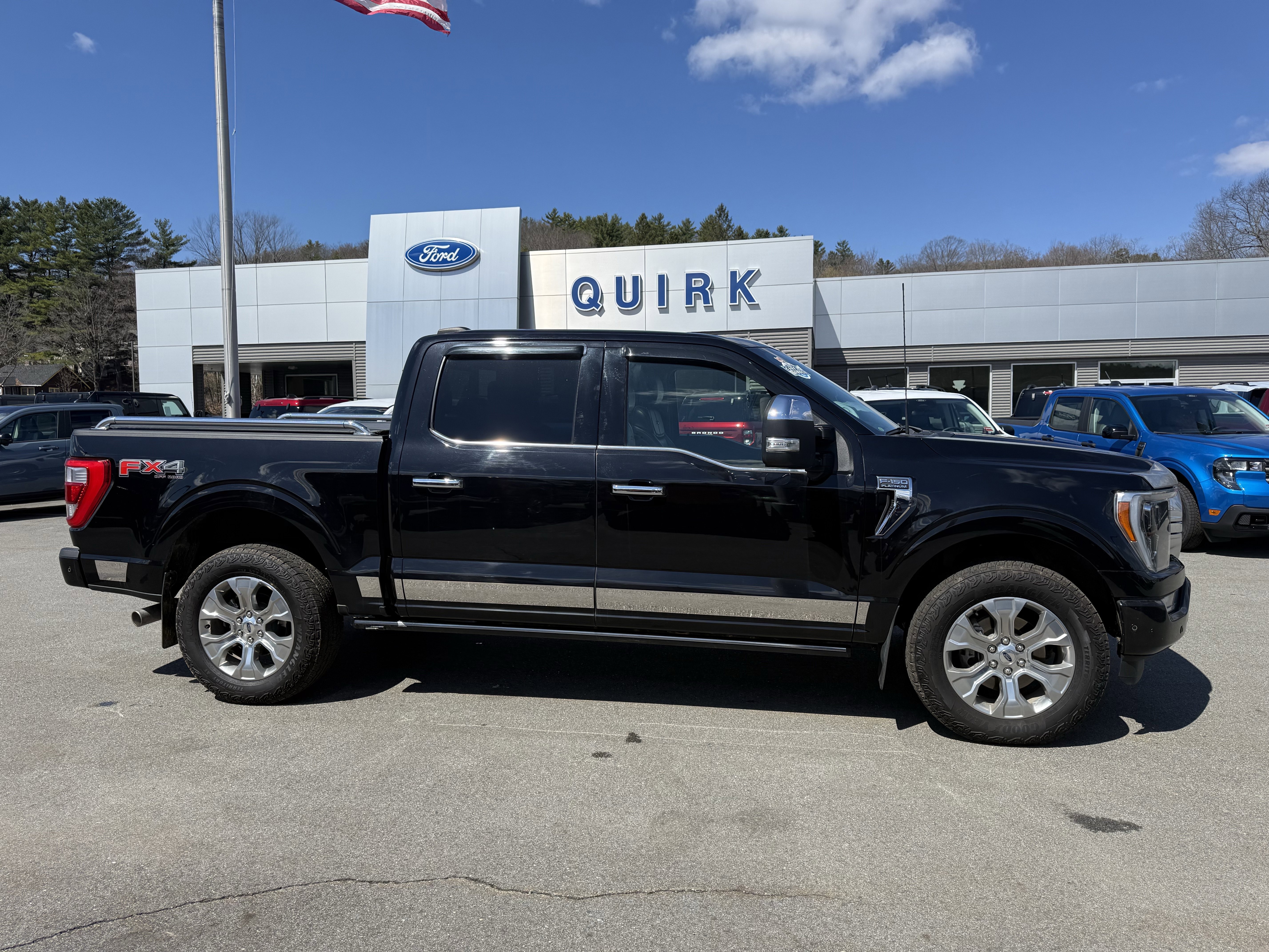 Used 2022 Agate Black Metal Ford Platinum image 2
