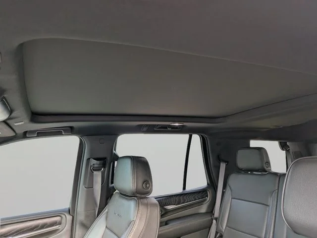 Used 2023 Beige GMC Denali image 21