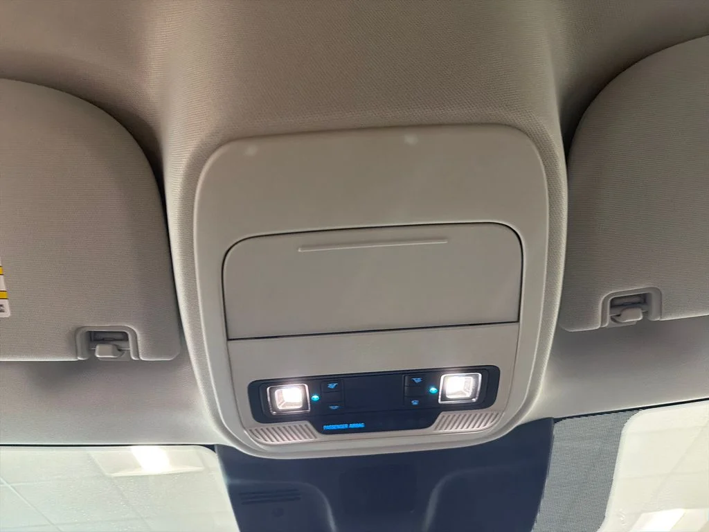 New 2026 Agate Black Metallic Ford MAX Active image 16