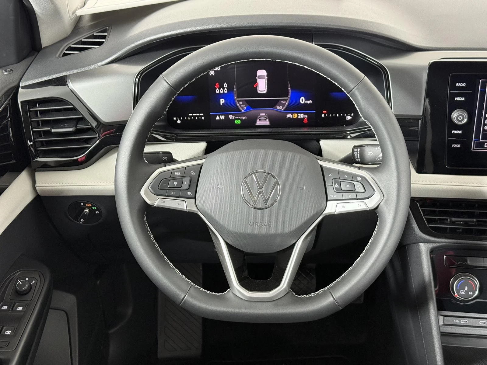 New 2027 Pure White Volkswagen S image 24