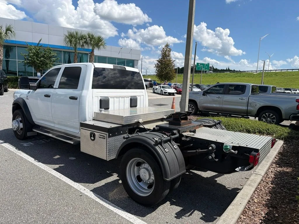 Used 2024  Ram Tradesman image 2