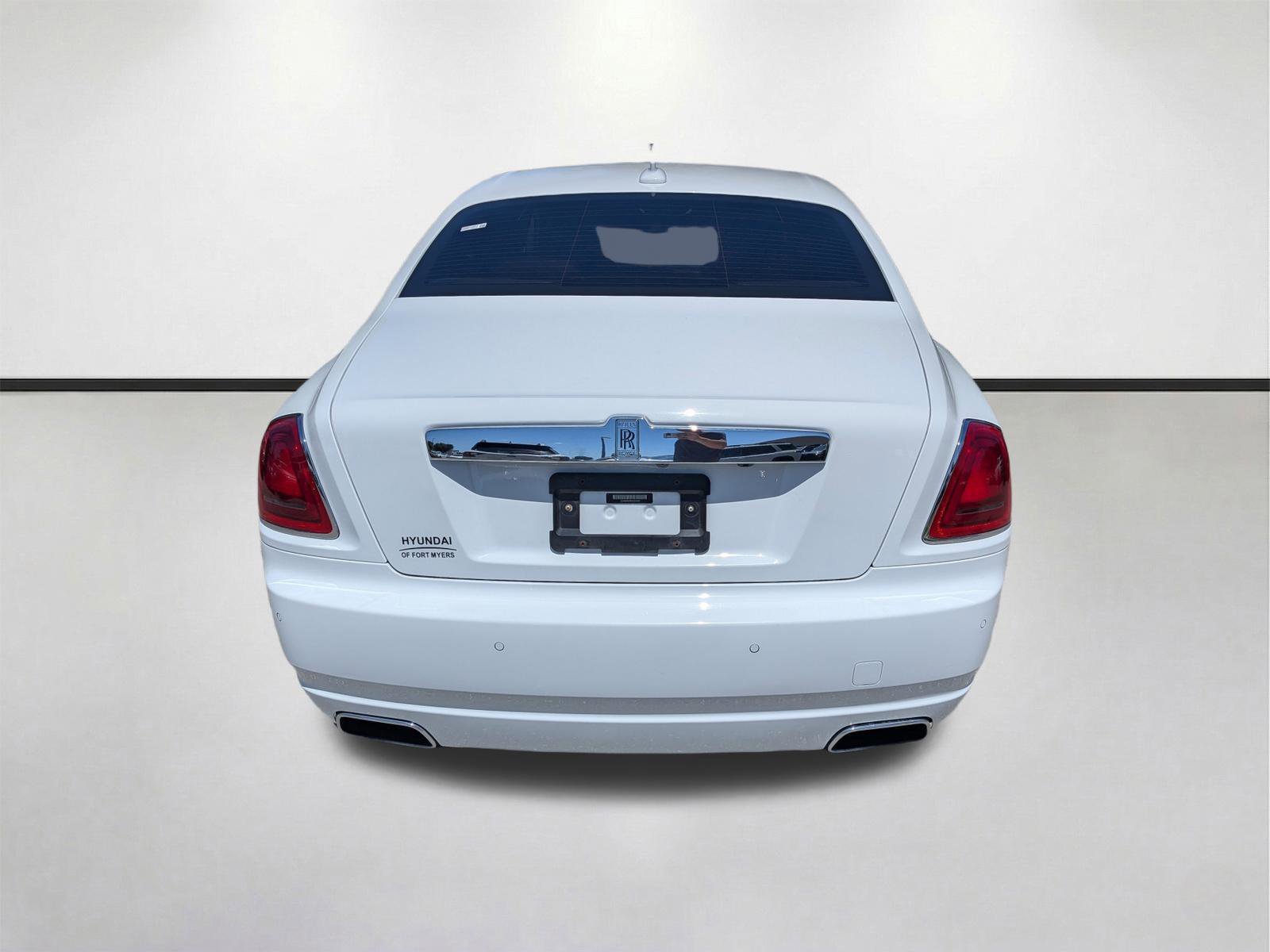 Used 2013 Moonstone Pearl Rolls-Royce Base image 5