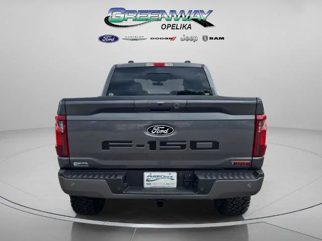 New 2026 Carbonized Gray Metallic Ford XLT image 6