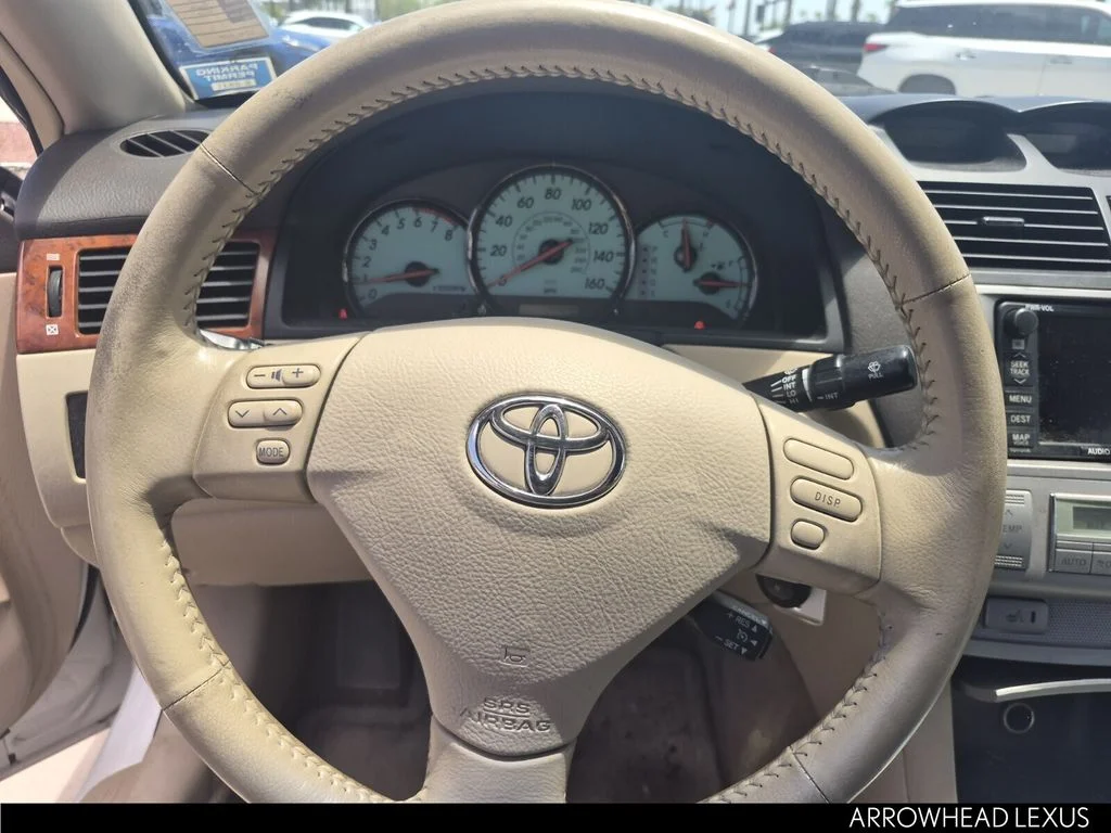 Used 2006 White Toyota SLE image 19