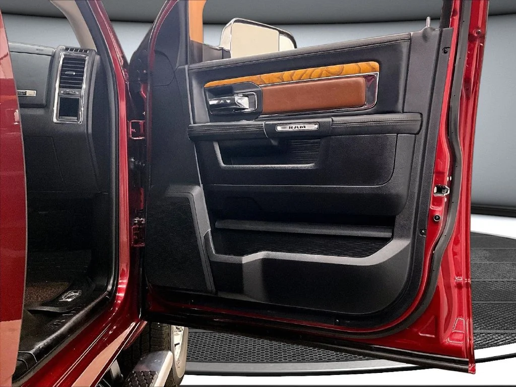Used 2013 Red Ram Laramie Longhorn image 28