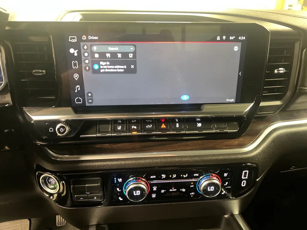 2025 GMC Sierra 2500HD SLT - Photo 22