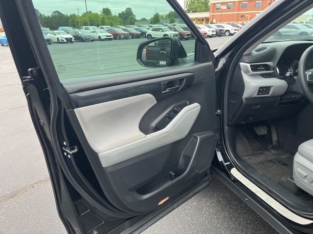Used 2024 Black Toyota LE image 6