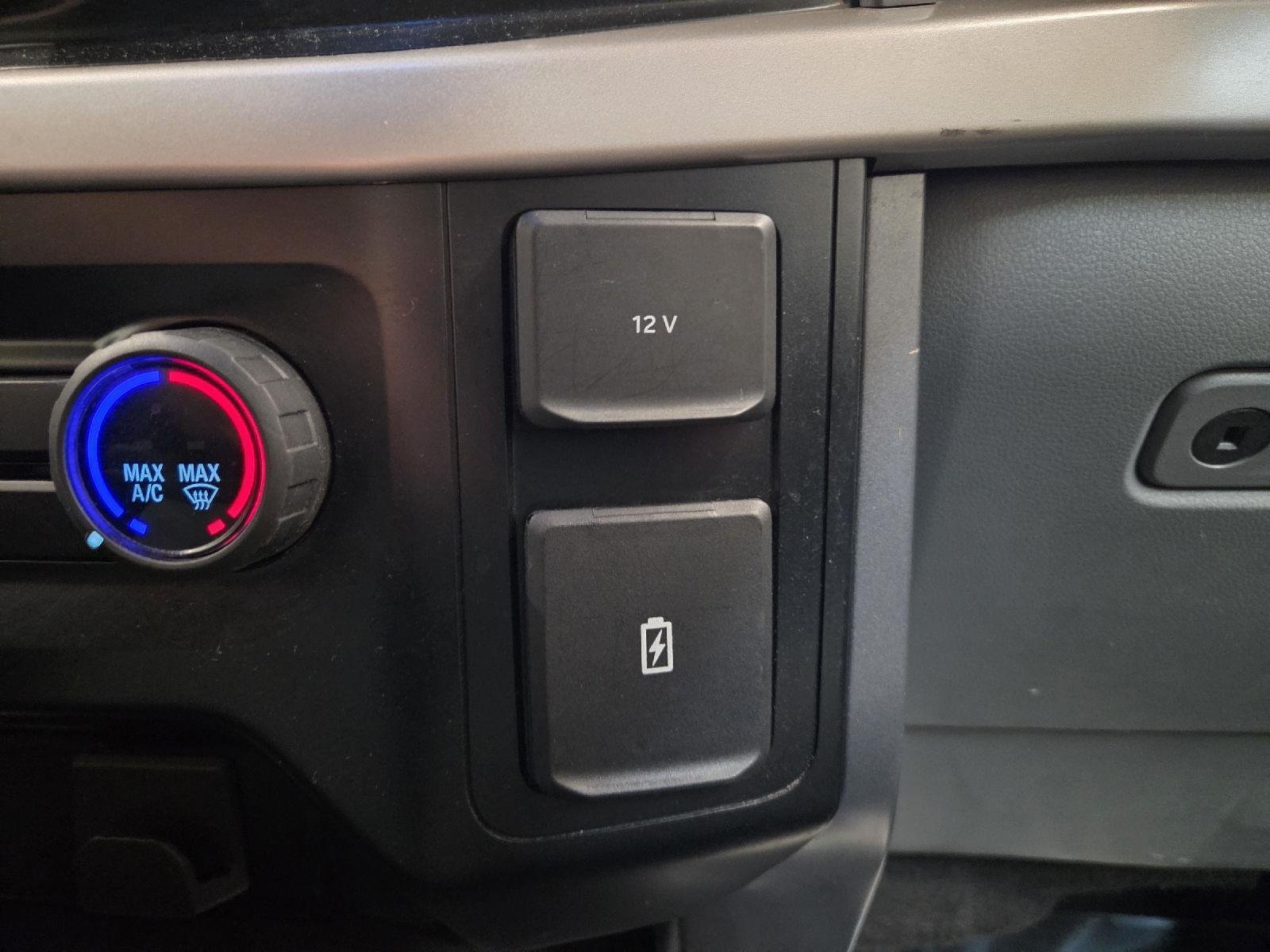Used 2023 GRAY Ford XLT image 31