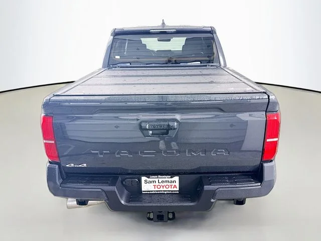 Used 2026  Toyota SR5 image 6