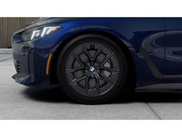 New 2026 Tanzanite Blue II Metallic BMW i4 image 7