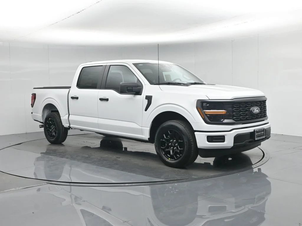New 2026 Oxford White Ford STX image 31