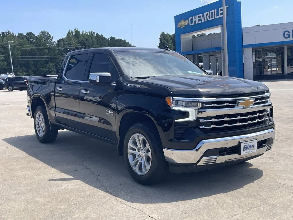 2024 Chevrolet Silverado 1500 LTZ - Photo 5