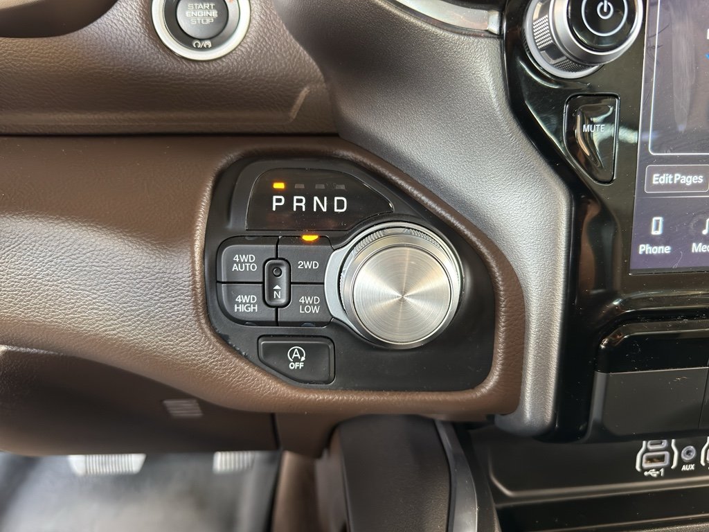 Used 2025 Diamond Black Crystal Pearlcoat Ram Laramie image 22