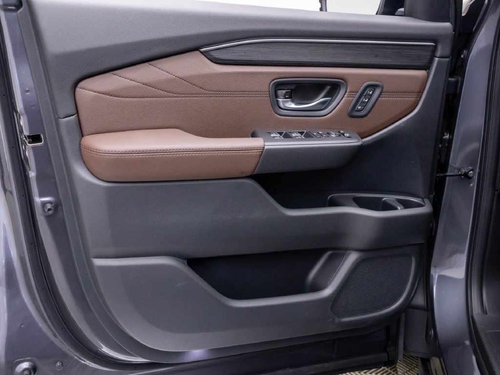 2026 Honda Pilot Touring - Photo 15