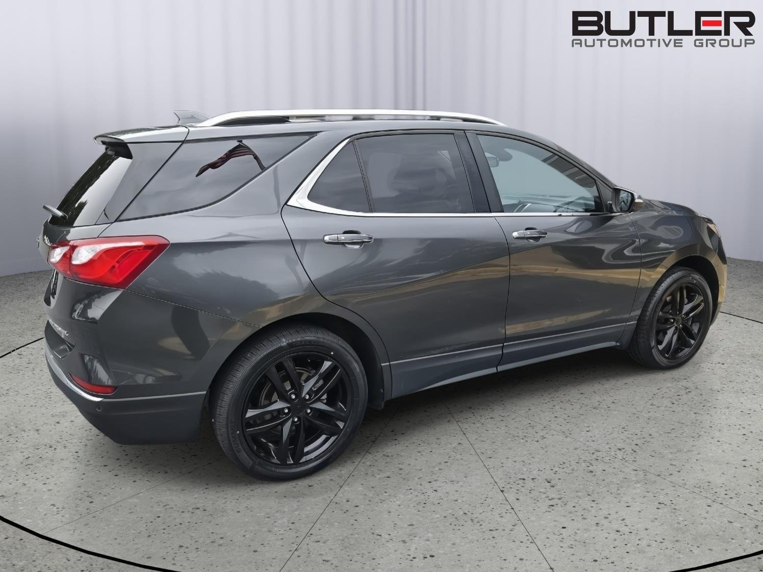 Used 2019 Nightfall Gray Metallic Chevrolet Premier image 5