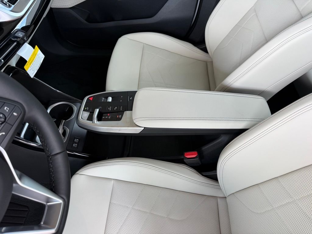 New 2026 White BMW xDrive28i image 20