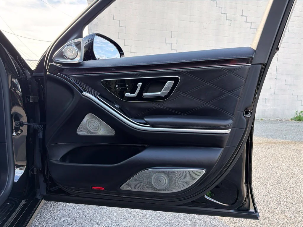 Used 2023 Black Mercedes-Benz Maybach S 580 image 22