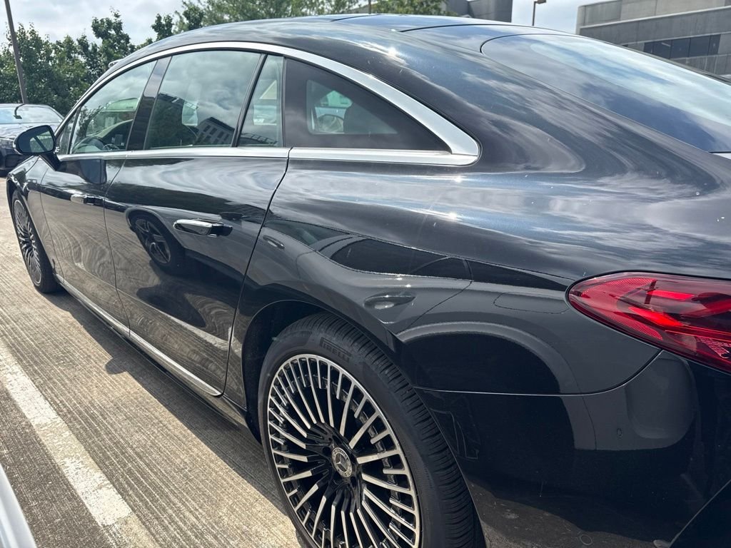 Used 2023 Obsidian Black Metallic Mercedes-Benz 580 image 4