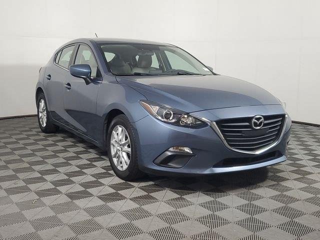 Used 2016 Blue Reflex Mica Mazda i Sport image 3