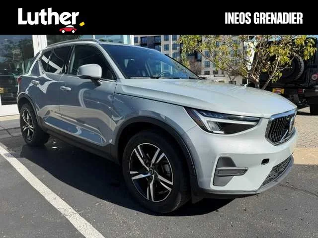 2024 Volvo XC40