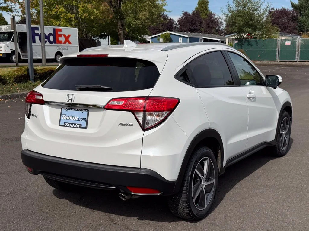 Used 2022 Platinum White Pearl Honda EX image 8