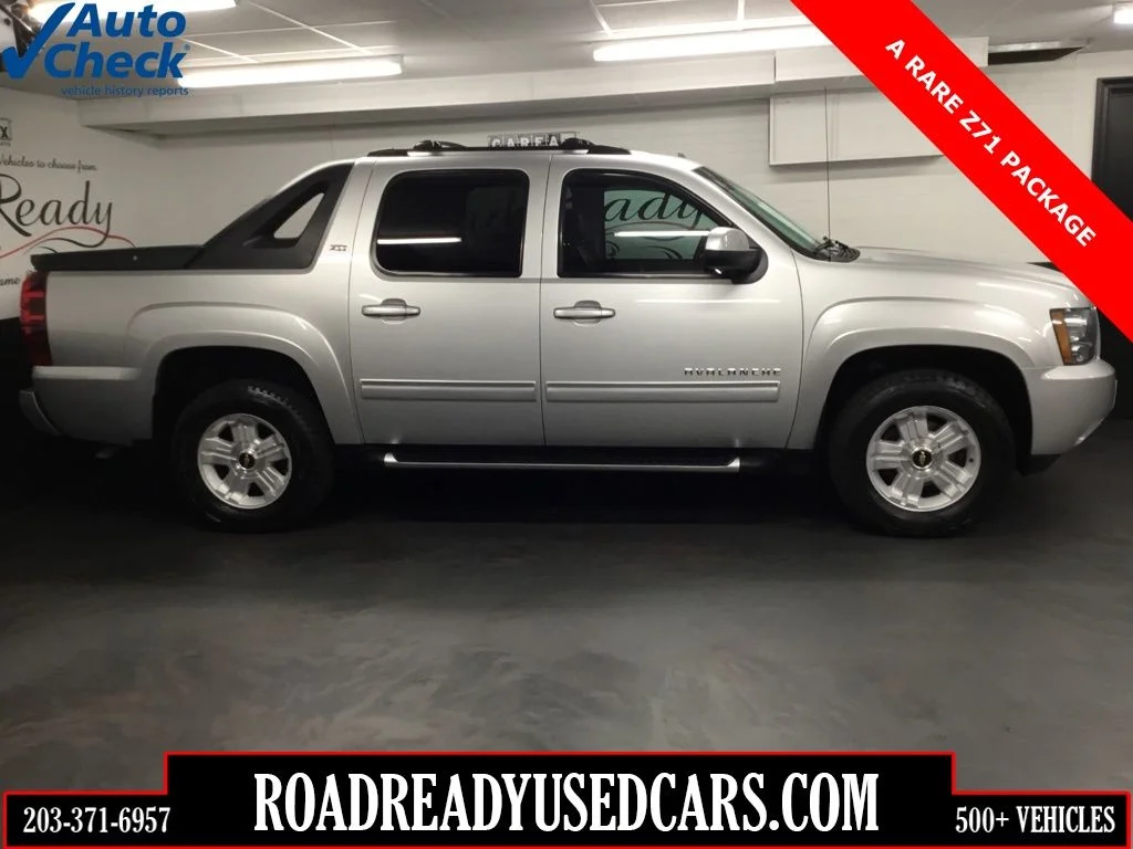 2012 Chevrolet Avalanche 4WD Avalanche LT's photo