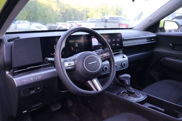 2024 Hyundai Kona SE - Photo 10