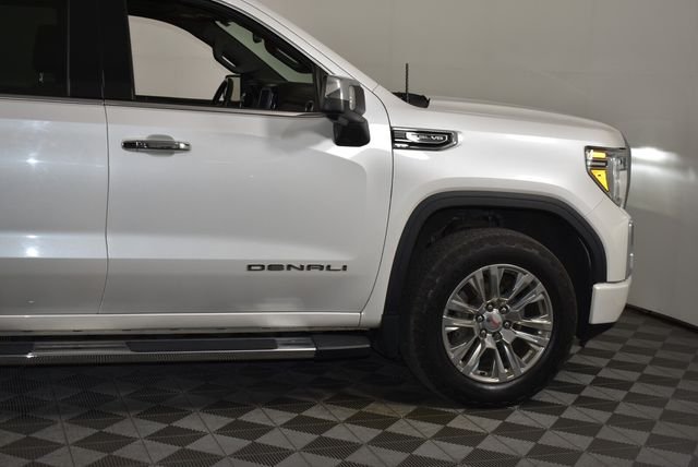 Used 2020  GMC Denali image 11
