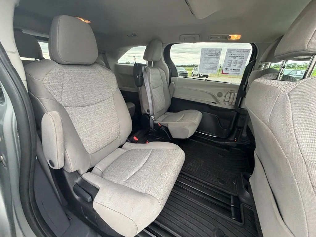 Used 2022 Silver Toyota LE image 26