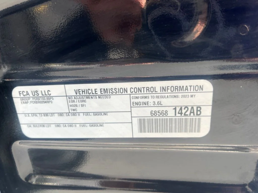 Used 2023 Black Jeep Altitude X image 29