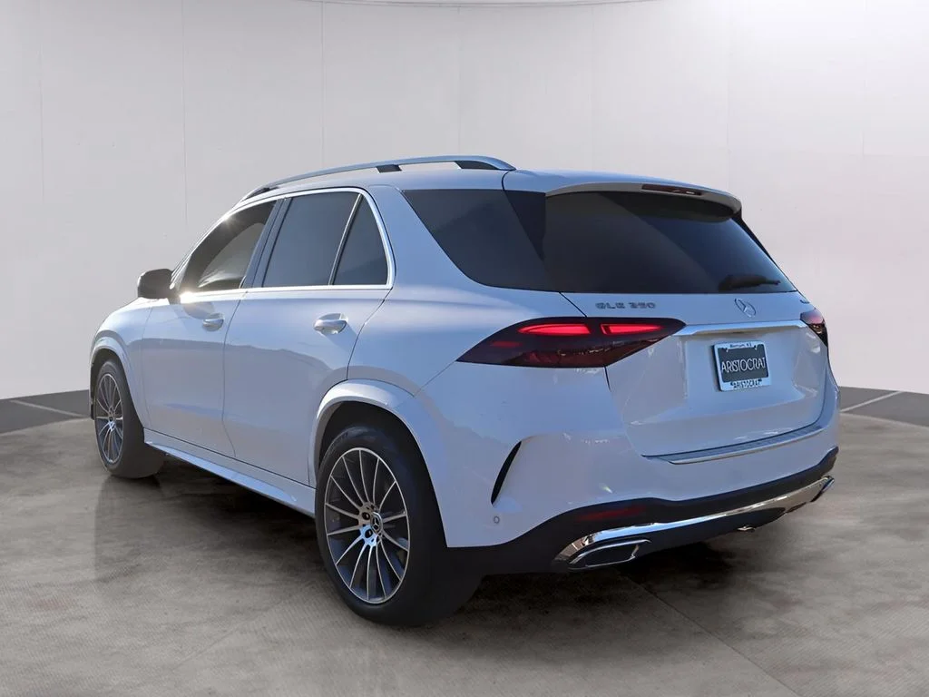 New 2026 MANUFAKTUR Moonlight White Metallic Mercedes-Benz GLE 350 image 5