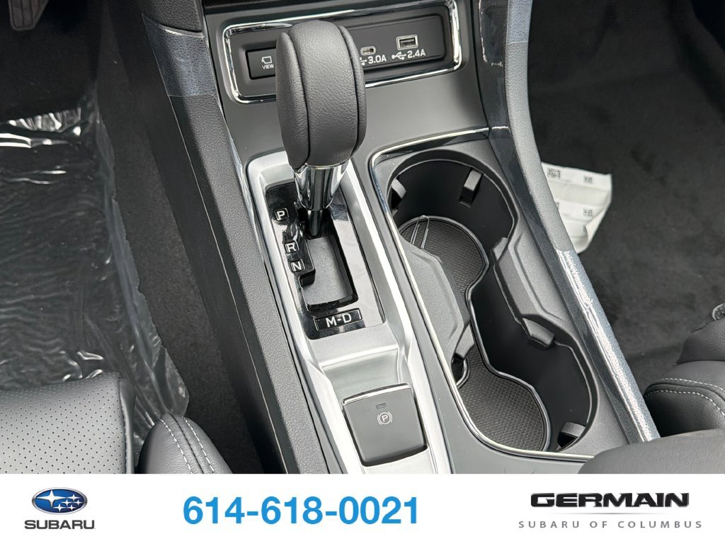 New 2027 CRYSTAL WHITE PEARL Subaru Limited 7-Passenger image 20