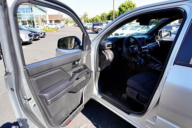 Used 2024 Silver Toyota SR5 image 33