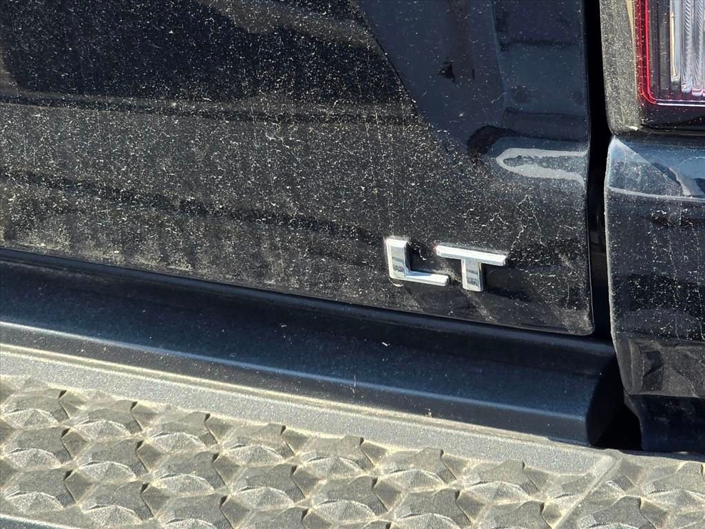 Used 2023 Black Chevrolet LT image 15