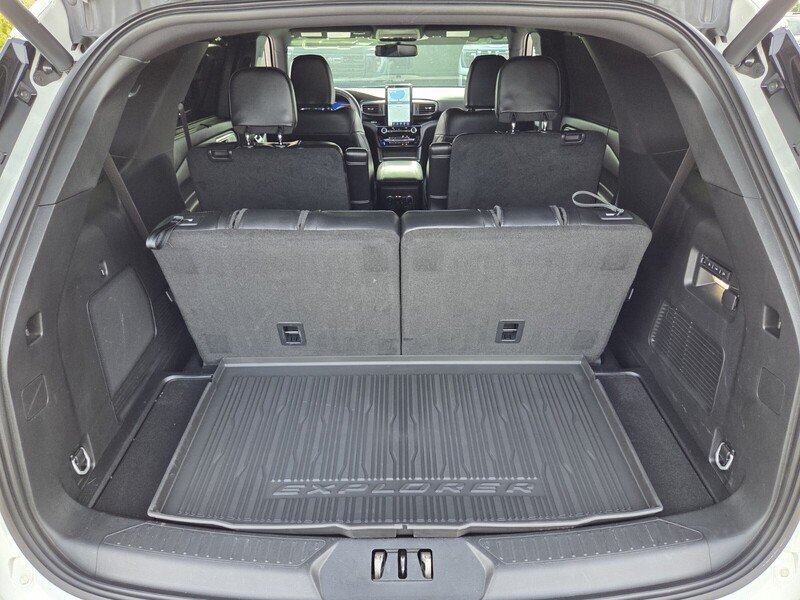 Used 2023 White Metallic FORD ST 4WD image 17