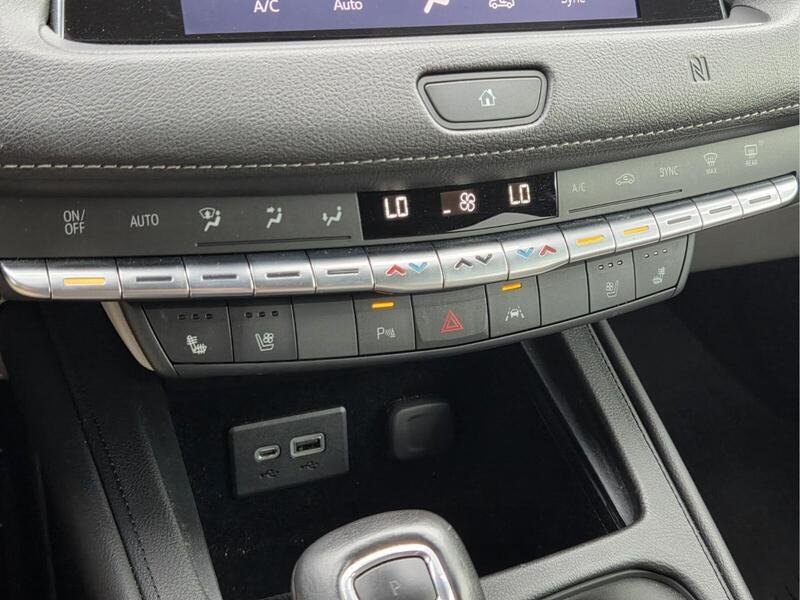 Used 2019 Atlantic Metallic CADILLAC FWD 4DR PREMIUM LUXURY image 29