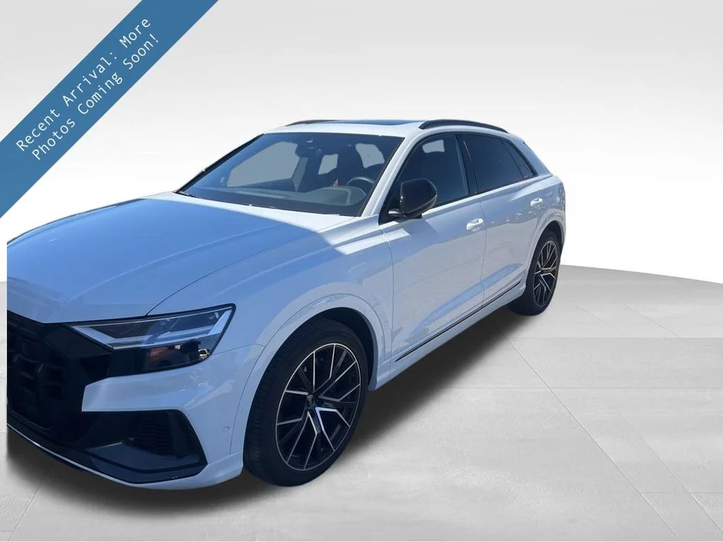 2022 Audi SQ8 Premium Plus's photo