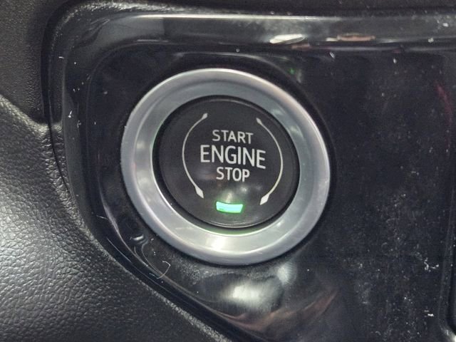 Used 2024 Summit White Chevrolet LTZ image 18