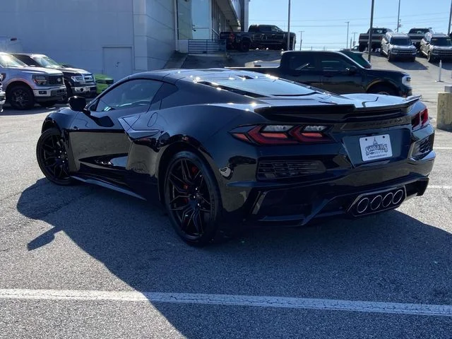Used 2026 Black Chevrolet Z06 image 5