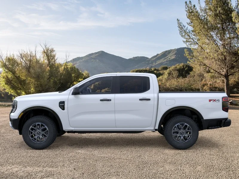 New 2025 Oxford White Ford XLT image 26