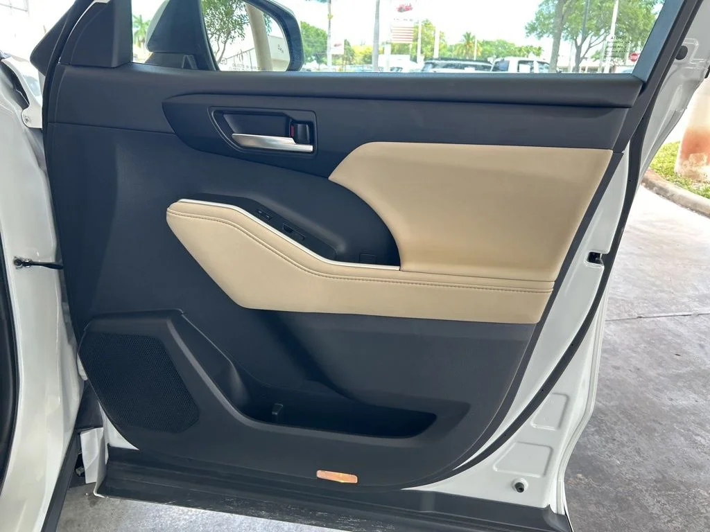 Used 2024 Beige Toyota XLE image 27