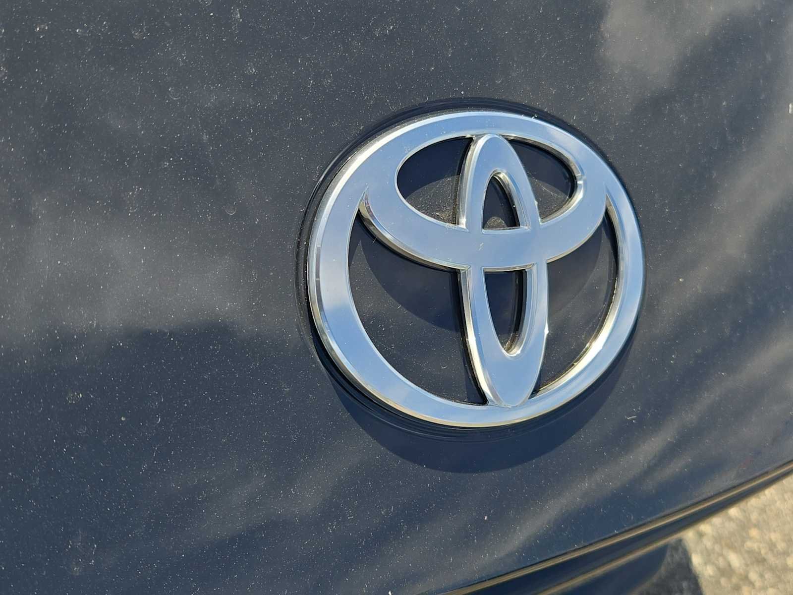 New 2026 Underground Toyota SE image 16