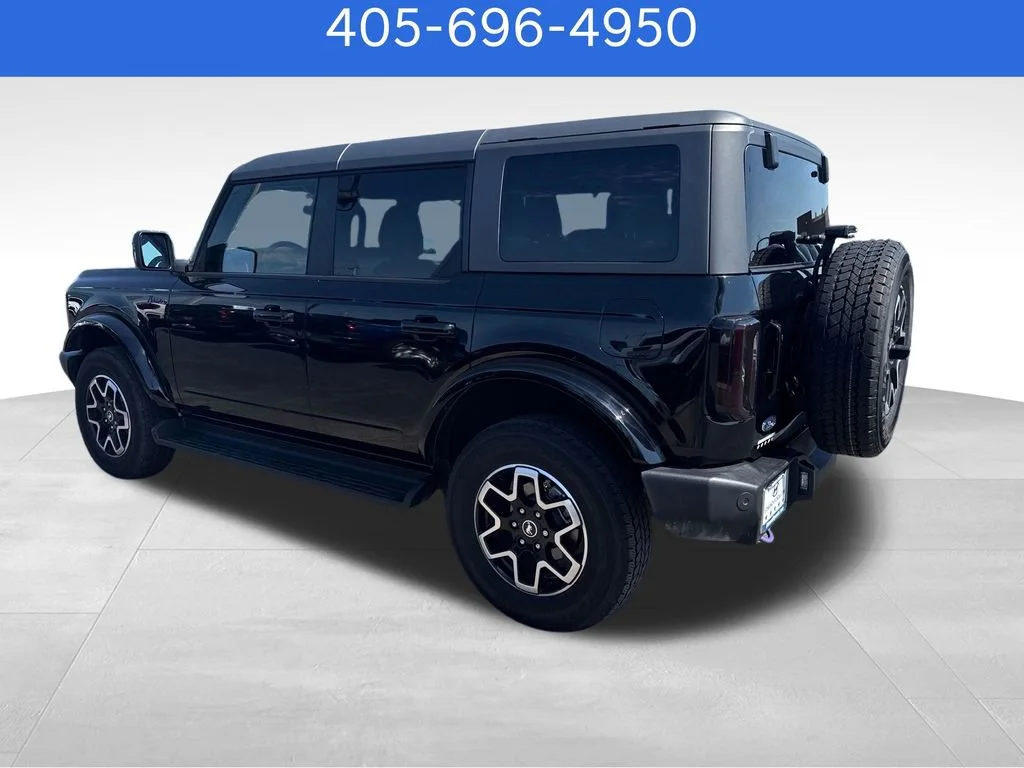 Pre-Owned 2025 Ford Bronco Outer Banks
