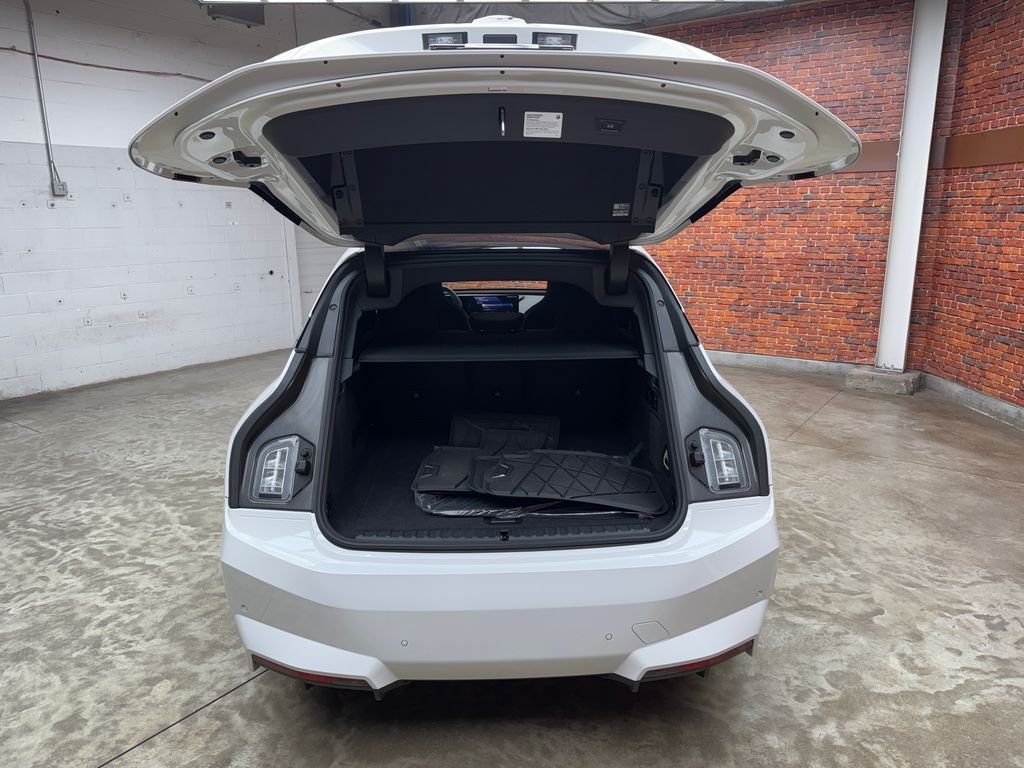 2026 BMW iX 60 - Photo 27